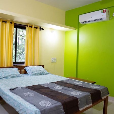 Dhanashree Riverview Hotel Corgao Екстер'єр фото